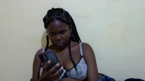 cute_roxie online show from December 8, 7:11 pm