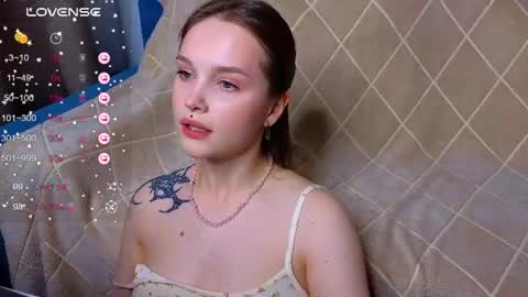 Sue online show from June 23, 11:25 pm