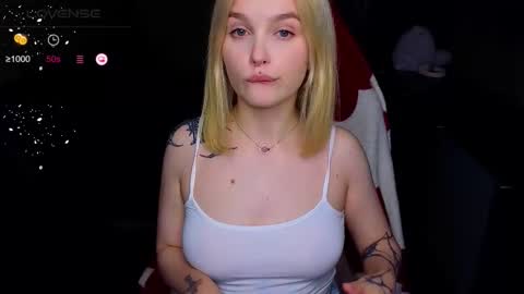 Sue online show from October 6, 9:52 pm