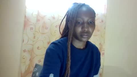 Snapshot of cute_xeniah chatting on October 31, 4:58 am cute_xeniah online show from October 31, 4:58 am