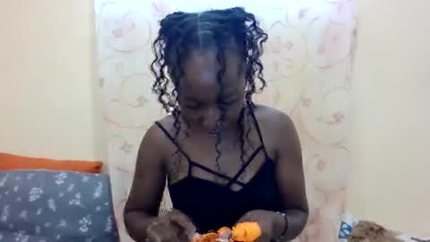 Snapshot of cute_xeniah chatting on September 23, 6:44 am cute_xeniah online show from September 23, 6:44 am