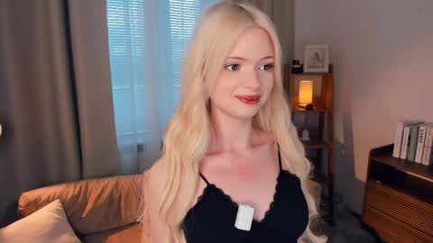 Alice online show from May 31, 12:55 pm