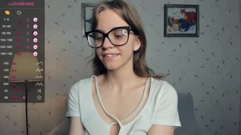 Melisa online show from September 13, 8:50 pm