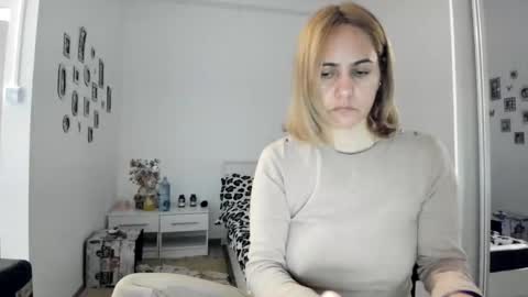 MADY online show from November 16, 3:12 pm