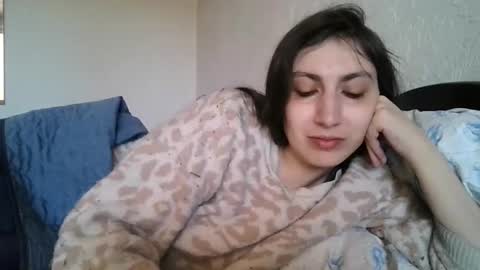 cutekattie online show from April 6, 4:23 am