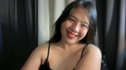 cute online show from April 19, 5:07 am