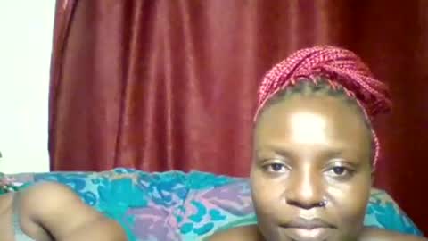 cutey_lunar online show from February 2, 11:11 pm