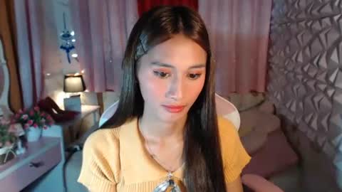 cutie_mitcha online show from September 21, 3:43 pm