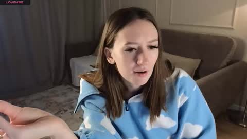 Kate online show from November 28, 8:50 am