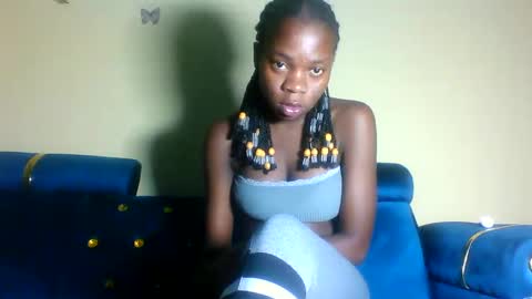 cutieplush online show from April 16, 9:50 pm