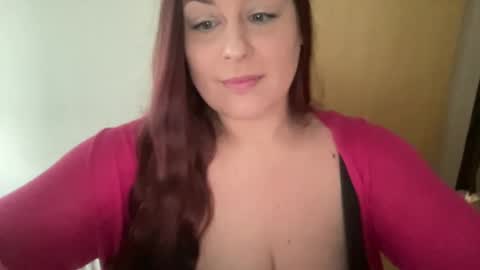 Snapshot of cutiexxxx chatting on March 3, 10:00 am cutiexxxx online show from March 3, 10:00 am