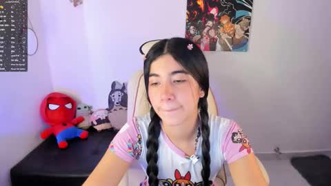 Liz online show from February 1, 8:40 pm