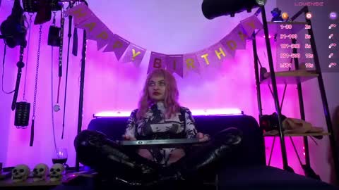 Lily Goddess online show from April 8, 10:56 pm