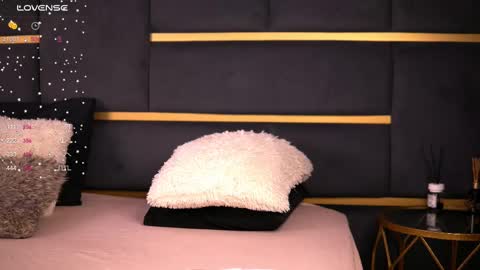 Ivy online show from March 5, 3:51 am