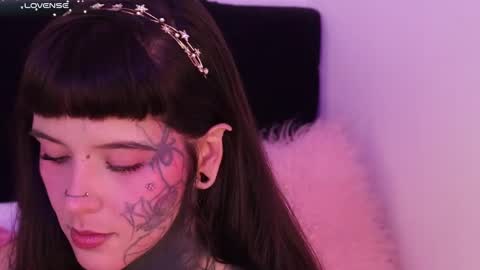 Darlene online show from February 27, 4:43 pm