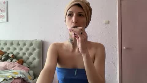 daddy_andprincess online show from May 8, 1:47 pm