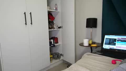 daddyslittleebony online show from February 19, 8:18 pm