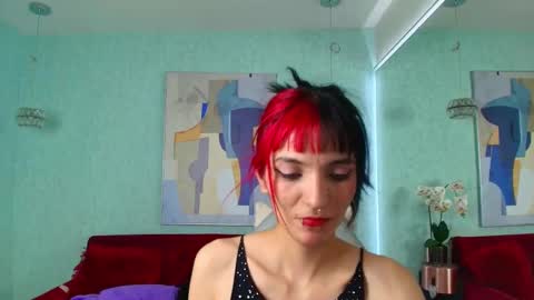 Snapshot of dafne_huges chatting on January 30, 1:22 am dafne huges online show from January 30, 1:22 am