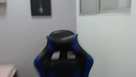 Dafne online show from March 25, 1:25 pm