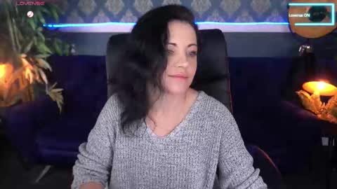 Dafni Mon online show from December 1, 6:39 am