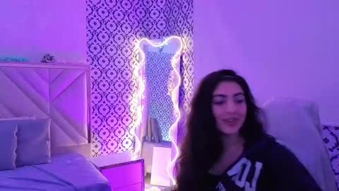 dahia  online show from February 3, 6:40 am