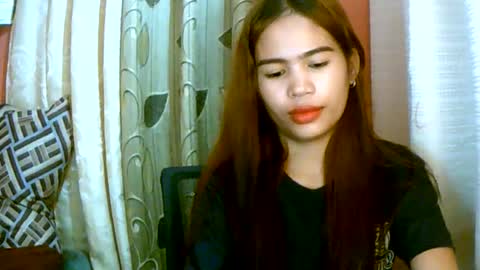 Im Dahlia online show from December 21, 12:42 am