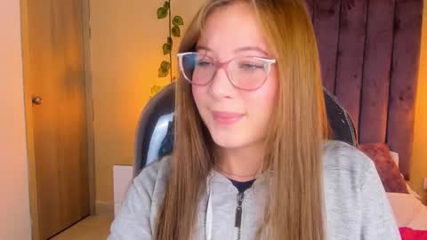 Dahlia online show from November 9, 5:09 pm