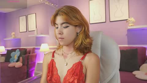 Dahlia Grey online show from March 26, 12:07 pm