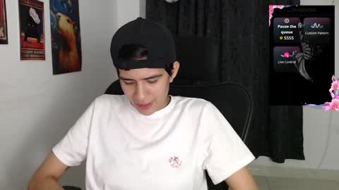 lorena online show from October 8, 3:33 am