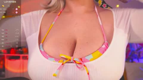 Snapshot of daien_halpert chatting on October 16, 9:17 pm Cute DianaOnline mostly at 8pm-0000 am UK TimeTuesday and Wednesday off online show from October 16, 9:17 pm