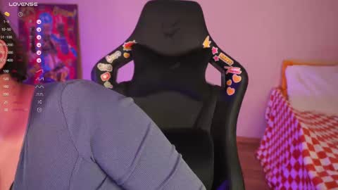 Snapshot of daien_halpert chatting on February 16, 9:05 pm Cute DianaOnline mostly at 8pm-0000 am UK TimeTuesday and Wednesday off online show from February 16, 9:05 pm