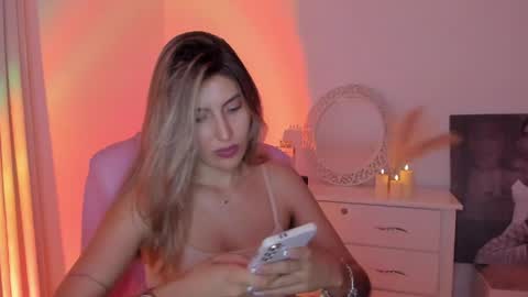 Helloo HAPPY NEW YEAR  Ill be back soon   online show from April 14, 12:33 am