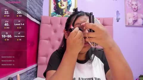 Mariana online show from November 26, 7:37 pm