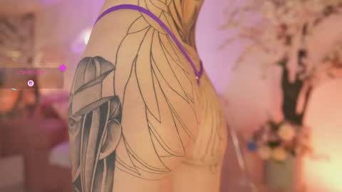 Dalahia Rush online show from November 1, 7:40 pm