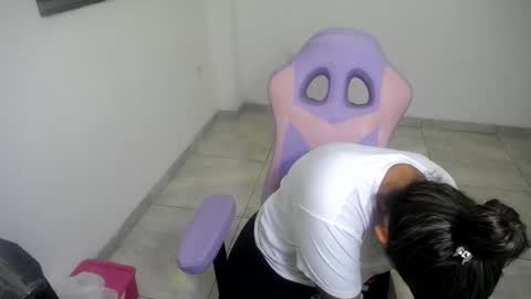 daleska_delicious1 online show from December 1, 10:56 pm