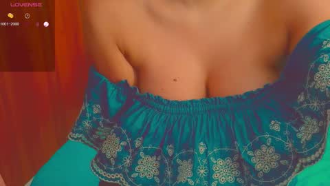 Dalila online show from December 19, 4:48 am