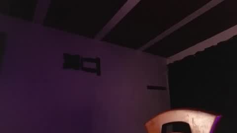 lissa online show from April 15, 11:38 pm