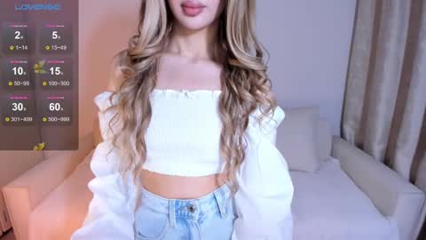 A online show from February 9, 1:03 pm