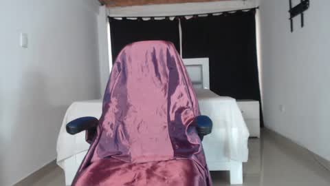 Snapshot of dana_777 chatting on March 11, 9:26 pm Dayana online show from March 11, 9:26 pm