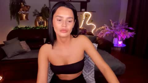 DanaMiers online show from December 18, 4:50 am