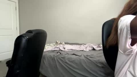 dancinglxoxo online show from June 8, 2:51 pm