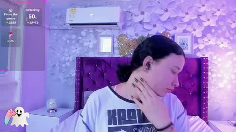 Daniela online show from March 5, 10:55 am