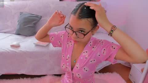 Danesa online show from April 22, 7:55 pm