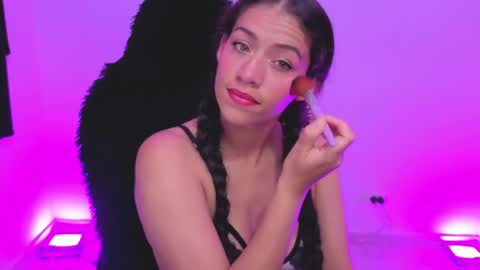 daniela_rivasthl online show from April 10, 6:30 am