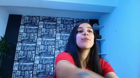 danielamonroe online show from March 7, 9:00 pm