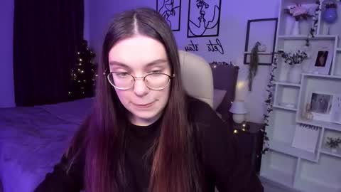 Daniella online show from January 3, 11:14 am