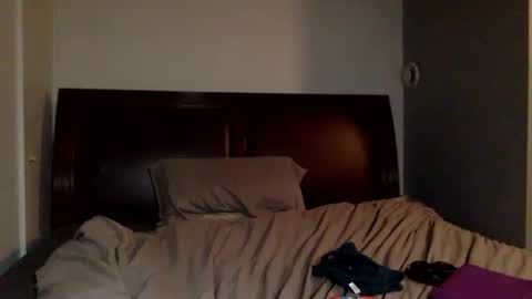 daniellbisous online show from September 27, 3:14 am