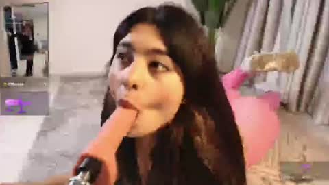 danna_adams1 online show from July 19, 3:31 am