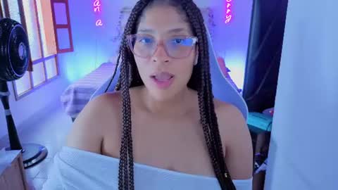 DannaBerry online show from July 28, 7:39 pm