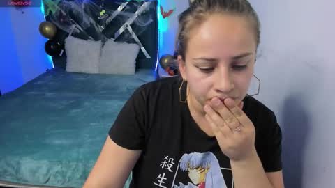 Snapshot of danna_martinezz chatting on October 21, 11:53 pm Danna martinezz online show from October 21, 11:53 pm